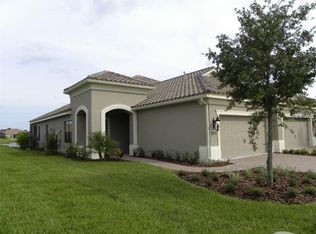 1426 Backspin Dr, Englewood, FL 34223