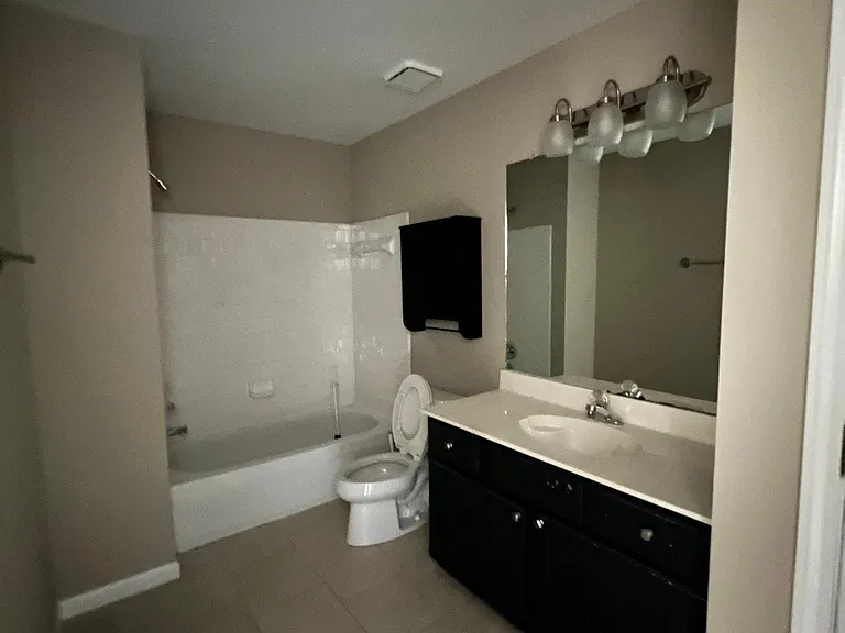 1707 Branch Creek Cv — Photo 17