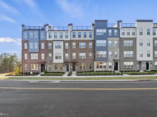 13550 Innovation Station Loop, Herndon, VA 20171