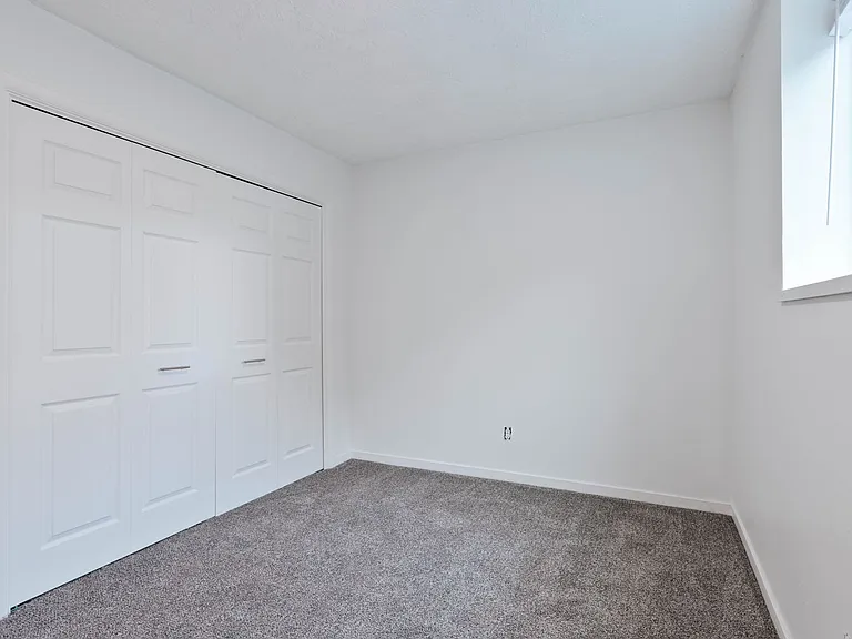 360 N Woodruff Ave #1-4 — Photo 21