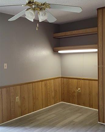 5th image of 2811 SW Archer Rd APT F46