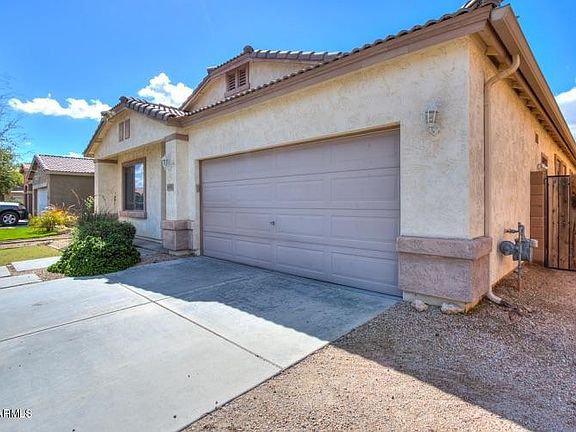 3rd image of 20603 N Marina Ave