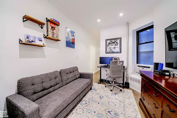 Rented by Brown Harris Stevens | media 7