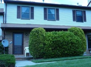 162 Cynthia Dr, Hackettstown, NJ 07840