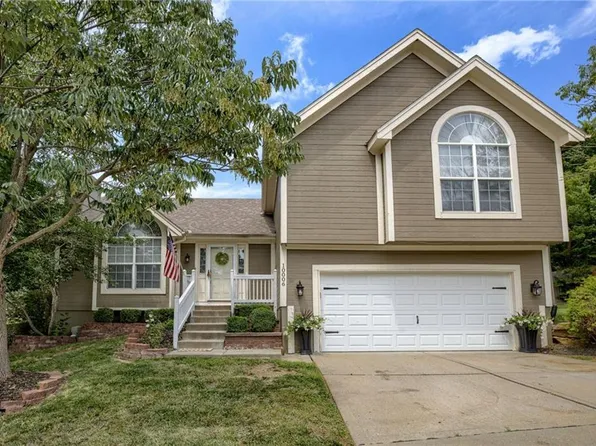 10006 NW 87th St, Kansas City, MO 64153