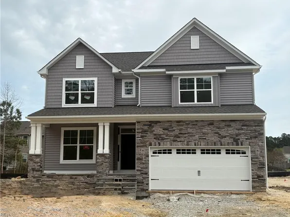 2037 Swiss Ln, Hayes, VA 23072