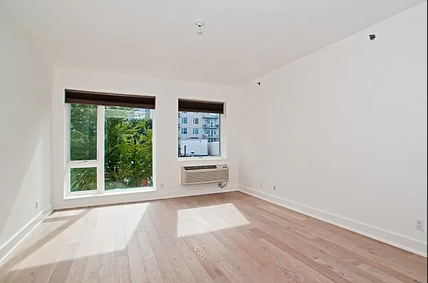 Rented by Oxford Property Group | media 29