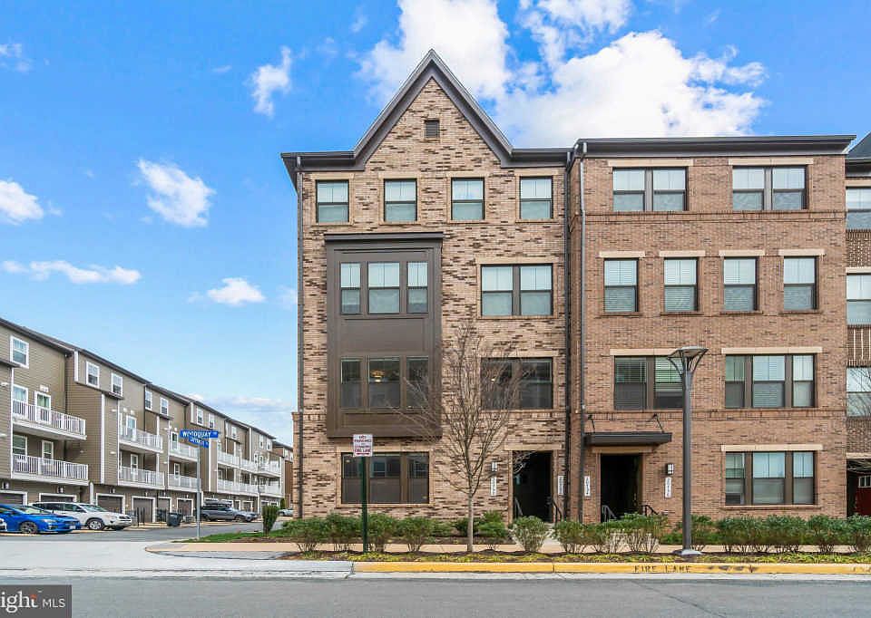 1st image of 20750 Wood Quay Dr