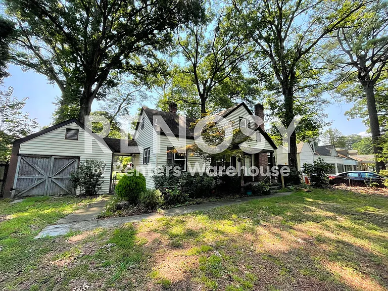 8336 Chesapeake Blvd — Photo 2