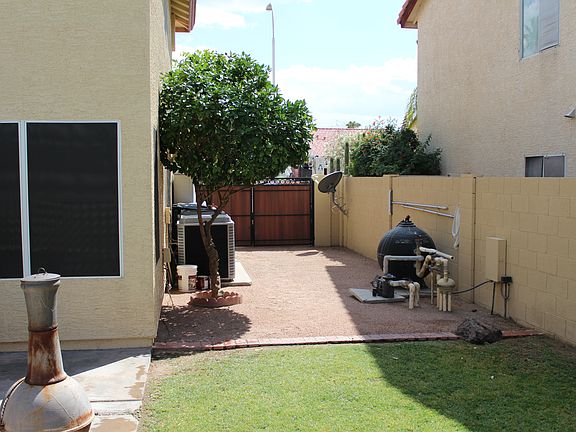 4th image of 11302 W Rosewood Dr