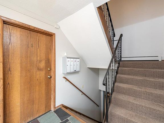 4th image of 2809 31st Ave S APT 4