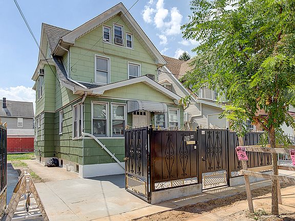 2nd image of 10144 116th St