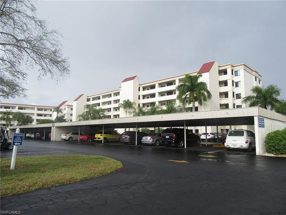 1st image of 7406 Lake Breeze Dr APT 413