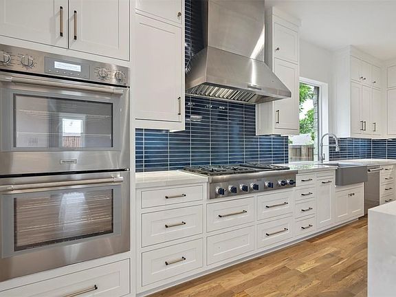 3rd image of 2318 Kimball Glen Ct