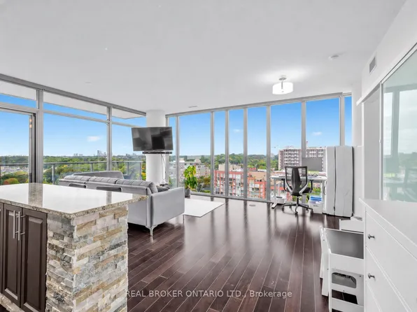 105 The Queensway, Toronto, ON
