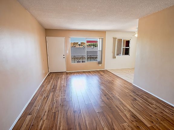 3rd image of 1088 W 39th St APT 16