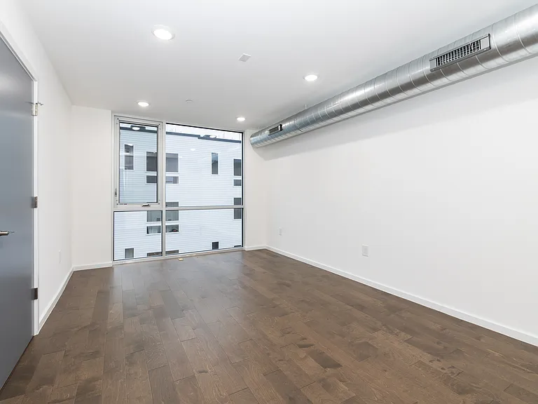 1545 N 6th St #4 — Photo 14