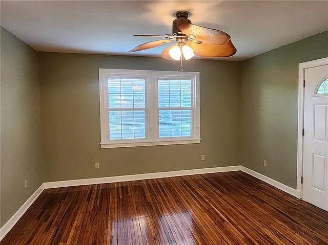 2 bed, 1.0 bath, 1486 sqft, $1,500 — Photo 2
