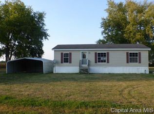 989 E 2700 North Rd, Mechanicsburg, IL 62545