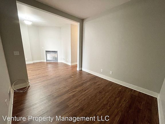 5th image of 2258-2274 S Allis St #2272