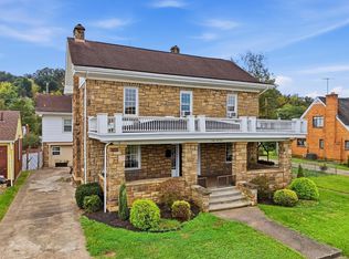 4017 Piedmont Rd, Huntington, WV 25704