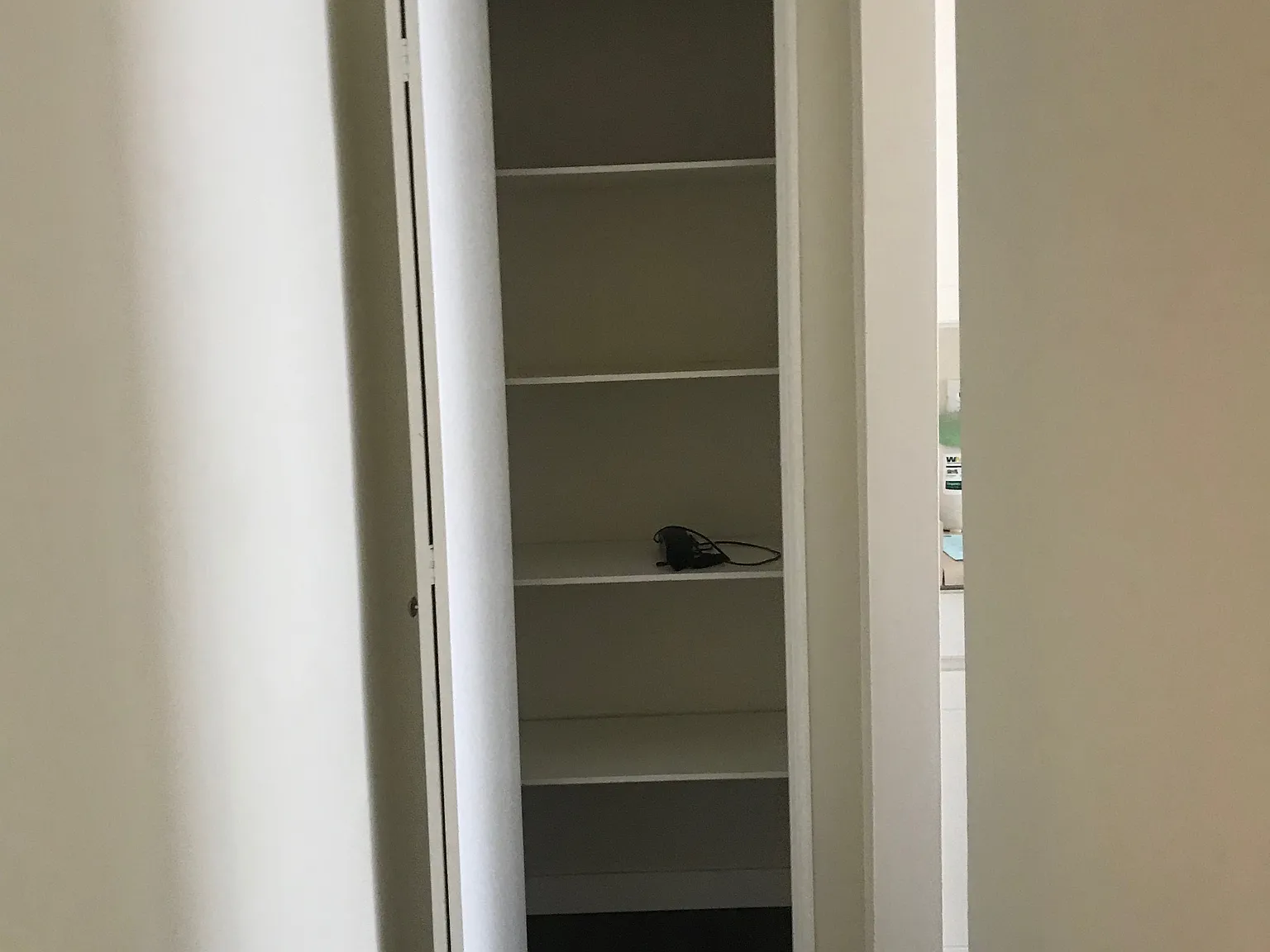 Pine Manor — Photo 4