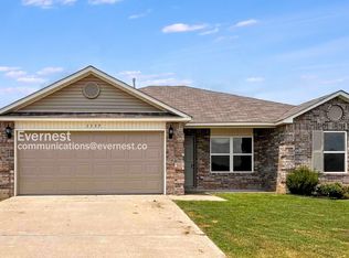 1137 Santa Fe Trl, Bauxite, AR 72011