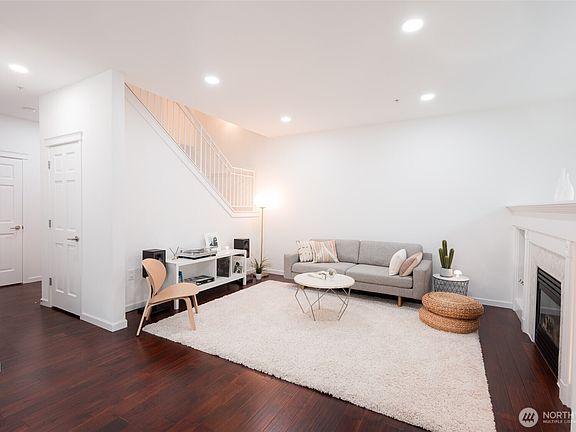 2nd image of 18502 36th Avenue W #E