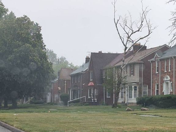 3rd image of 5077 Glastonbury Ave