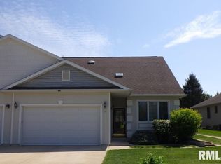 6 Wadsworth Dr #A, Jacksonville, IL 62650