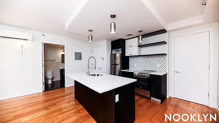 Rented by Nooklyn NYC LLC | media 25