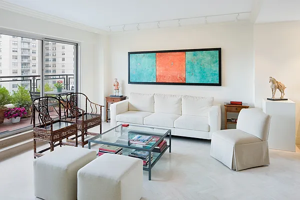 Sold by Corcoran | media 28