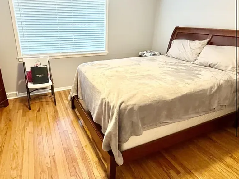 819 Marshall Ct — Photo 5