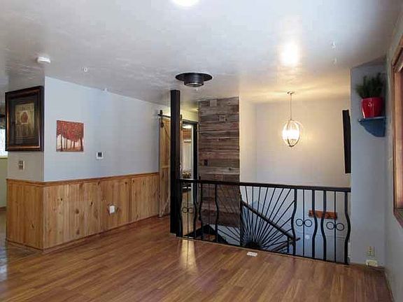 2nd image of 5611 N Haye St