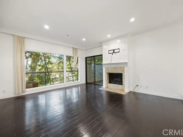 20 Sea Island Dr, Newport Beach, CA 92660