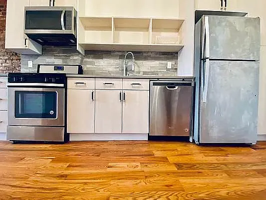 Rented by Doorway NYC, LLC | media 16