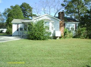 704 N Trinity St, Geneva, AL 36340