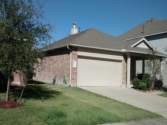 3rd image of 15811 Flagstone Walk Way