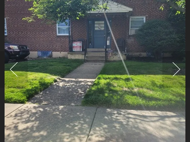 100 E Park Ave #3 — Photo 1