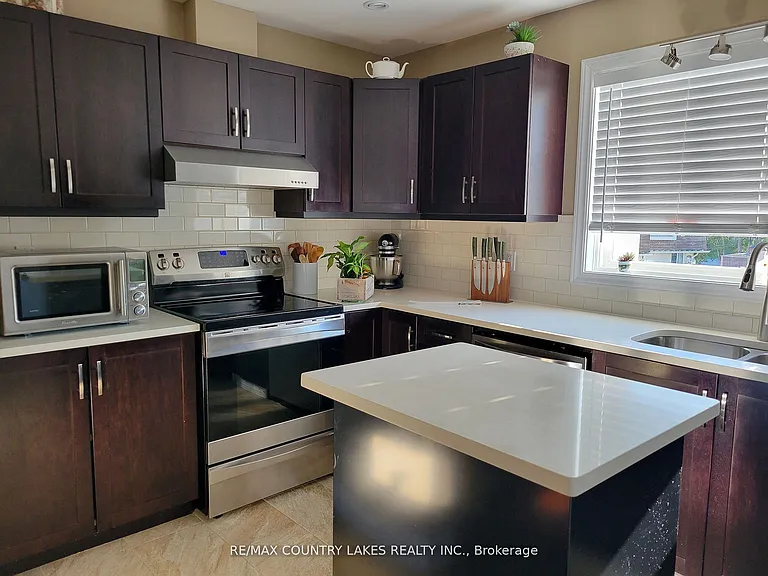 4 Paradise Blvd #11 — Photo 26