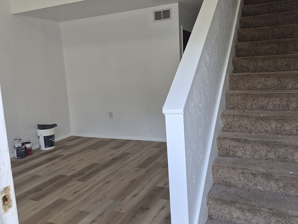 1st image of 3964 Crayrich Cir #C