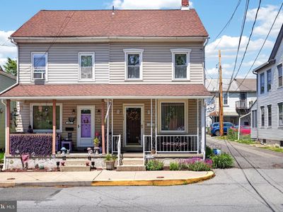 135 S Washington St, Boyertown, PA, 19512