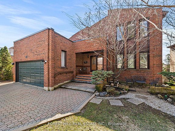 3rd image of 73 Garnier Ct