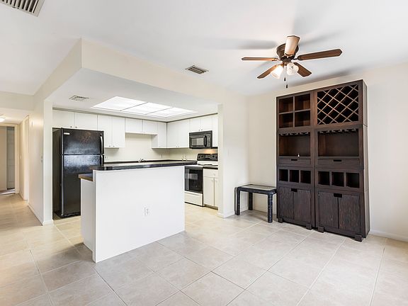 5th image of 2435 Twin Dr #6