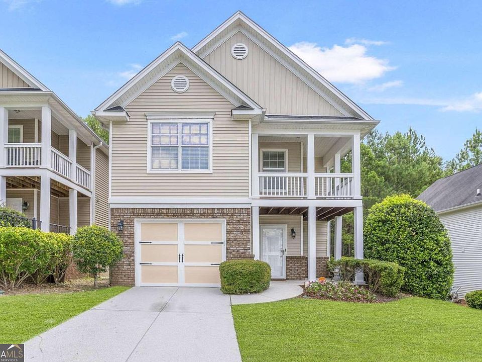 1st image of 576 Shadow Valley Ct