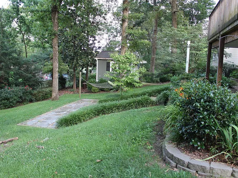 1005 N Rivermont Pl — Photo 2