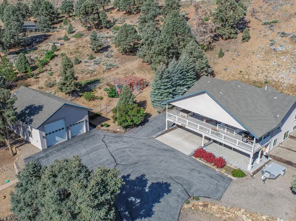 1530 Moss Cir, Gardnerville, NV 89410