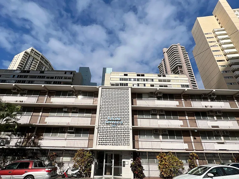 1867 Kaioo Dr #110 — Photo 9