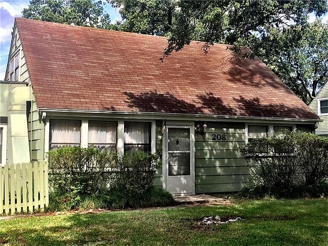 1st image of 208 Brunswick Ct