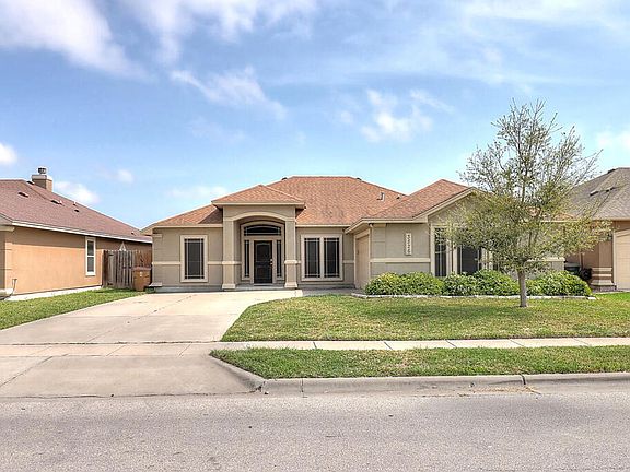 2nd image of 3826 Truxton Dr